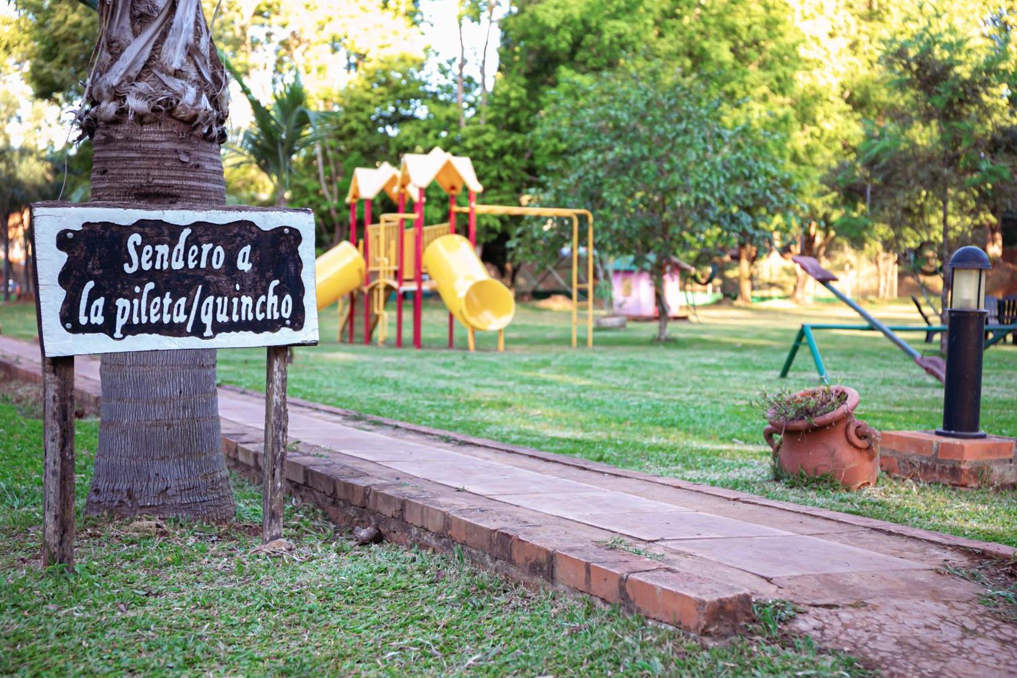 Cabanas El Refugio Del Mensu Puerto Iguazu Exterior photo