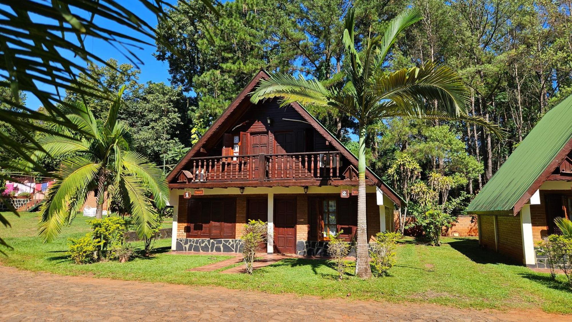 Cabanas El Refugio Del Mensu Puerto Iguazu Exterior photo