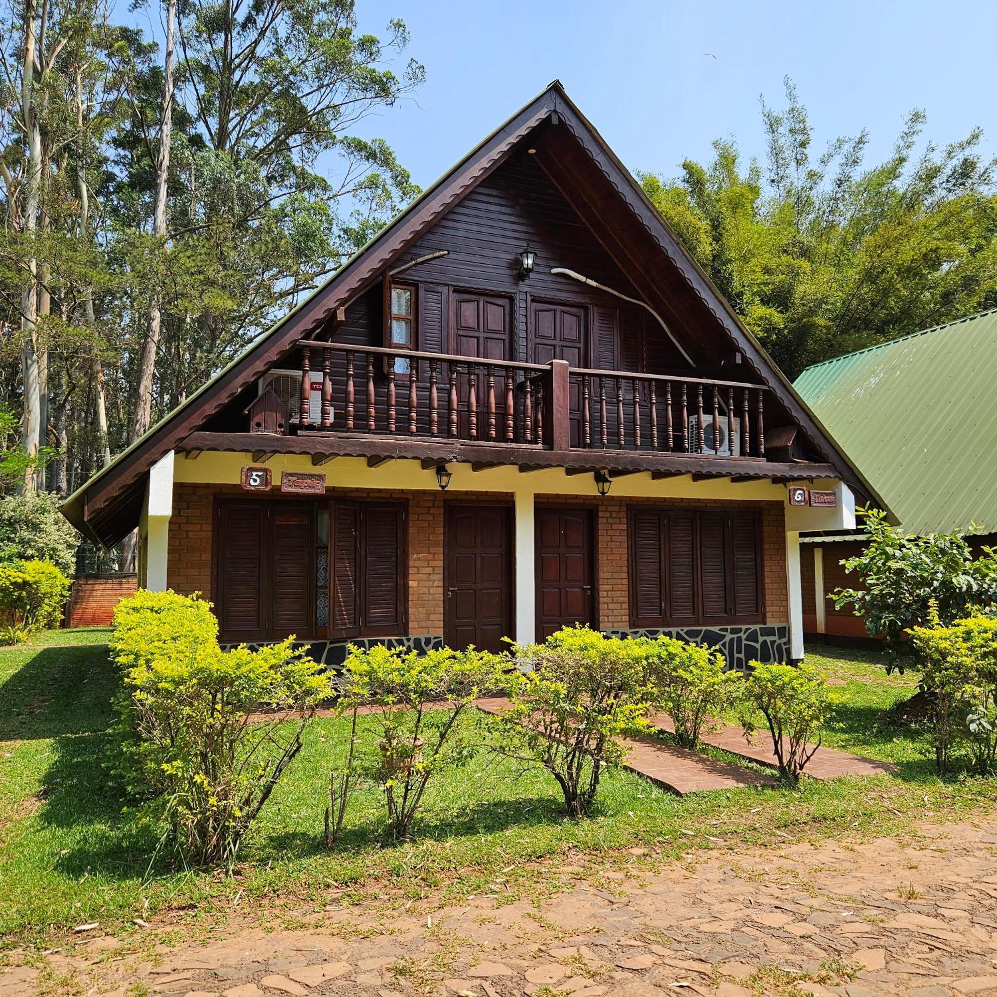 Cabanas El Refugio Del Mensu Puerto Iguazu Exterior photo
